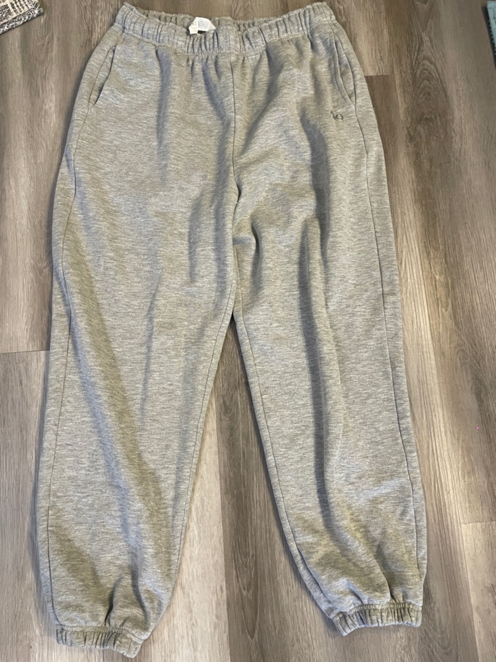 Alo Sweats